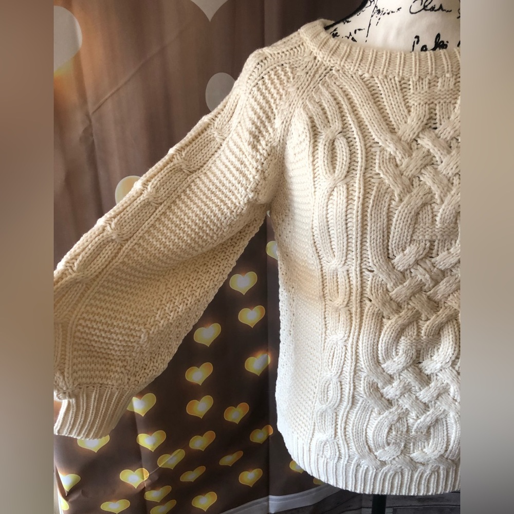 Sweater cable knit lantern sleeve cream beige womens long sleeve top - Picture 7 of 10